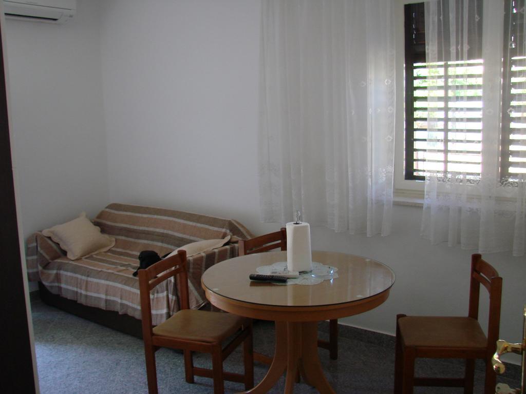 Apartment Matija Trogir Bilik gambar